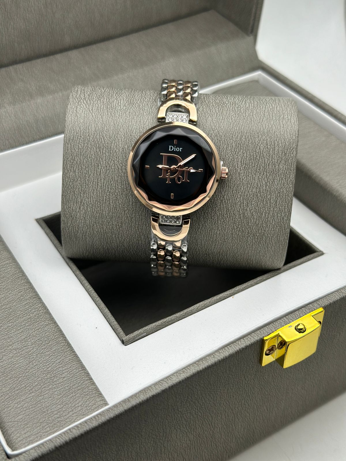 Fancy Party Wear Dior Watch Wholesale Price In Surat
